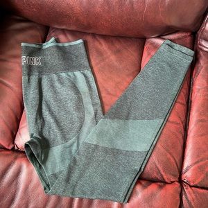 PINK leggings never worn